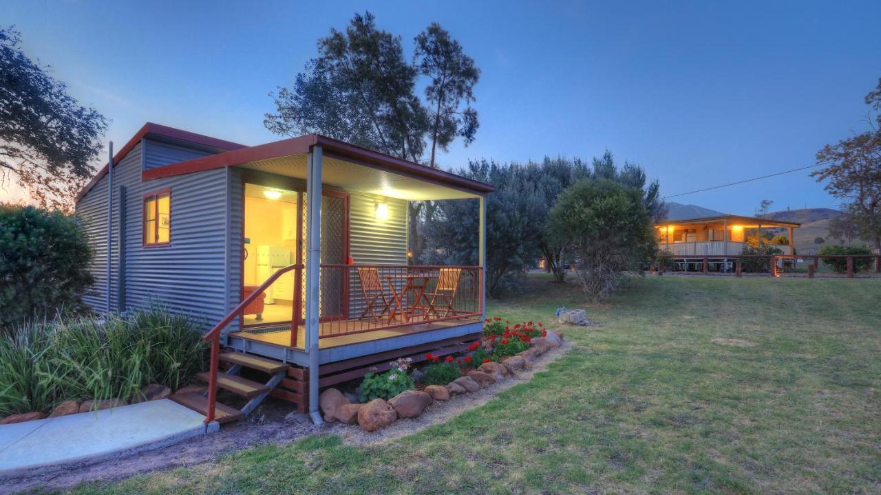 Killarney View Cabins And Caravan Park Экстерьер фото